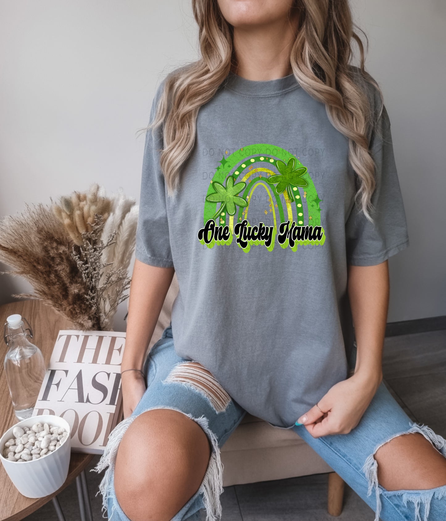 One Lucky Mama Green Rainbow- DTF