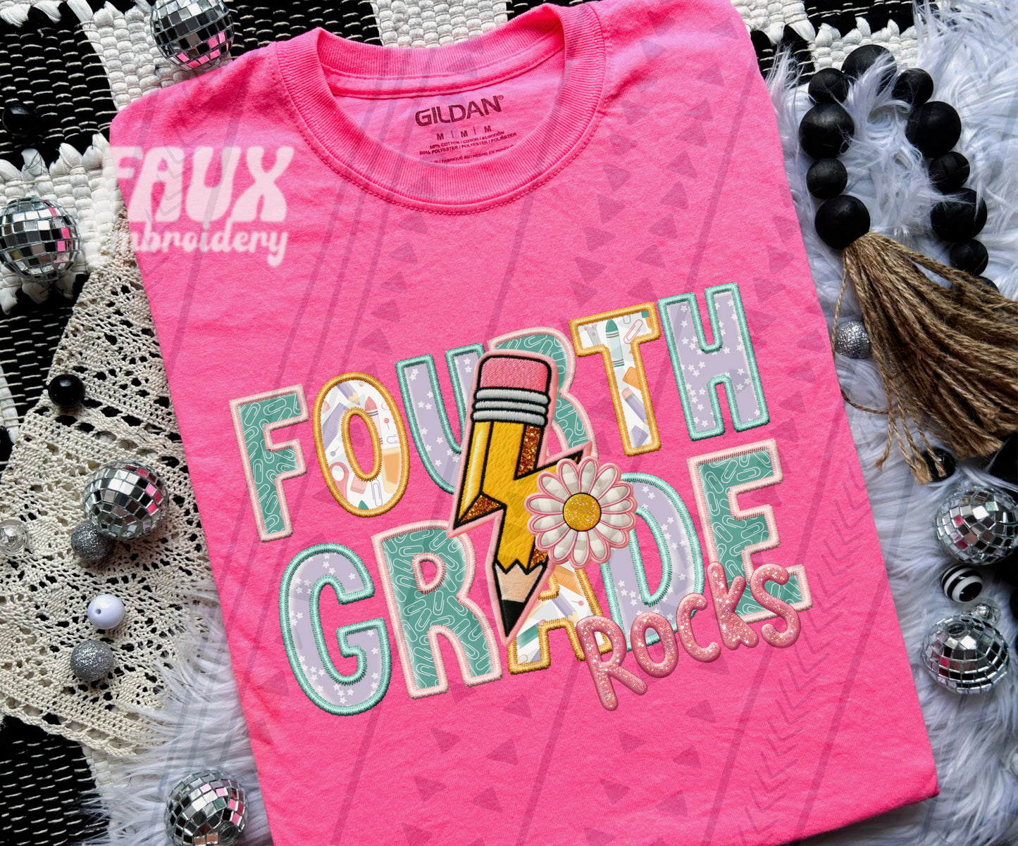 Fourth Grade Rocks (pink)-Dtf
