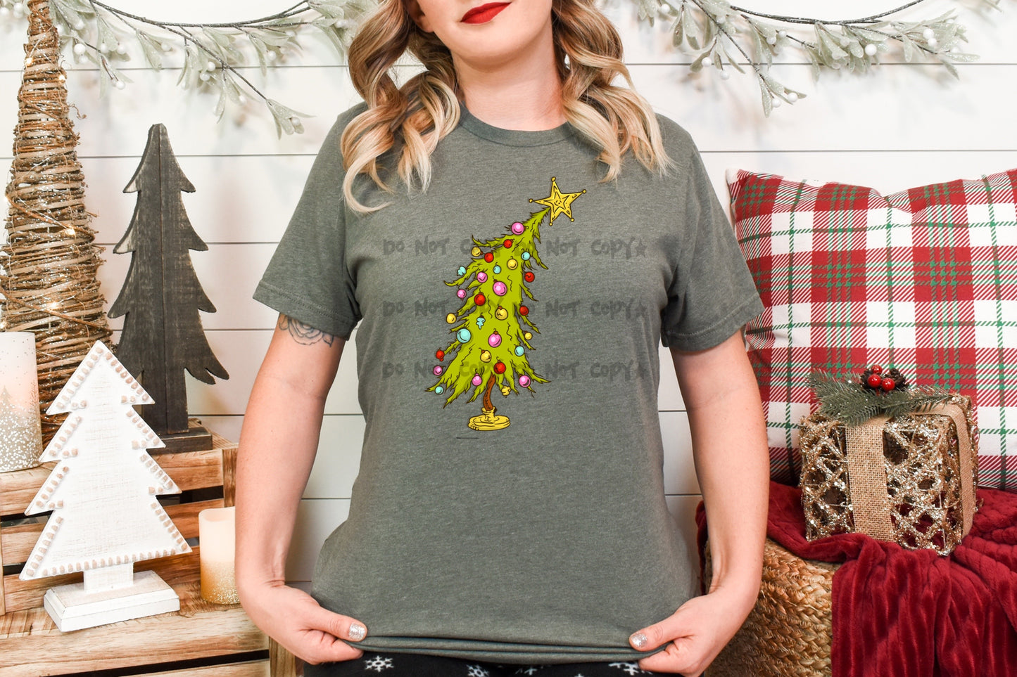 Leaning christmas tree- DTF