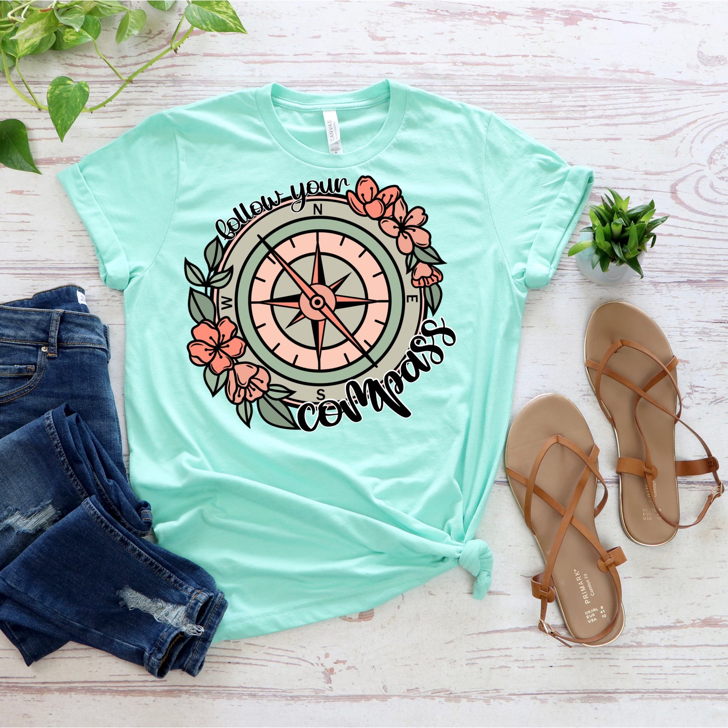Follow your compass - DTF