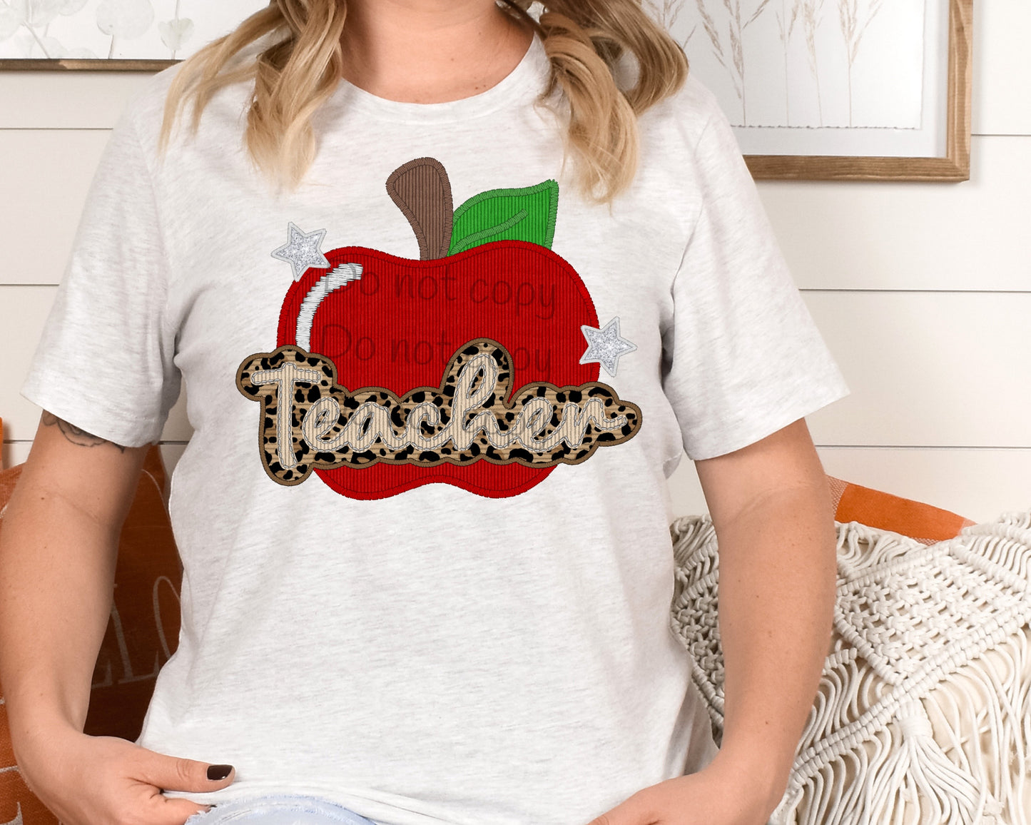 Teacher red apple-DTF