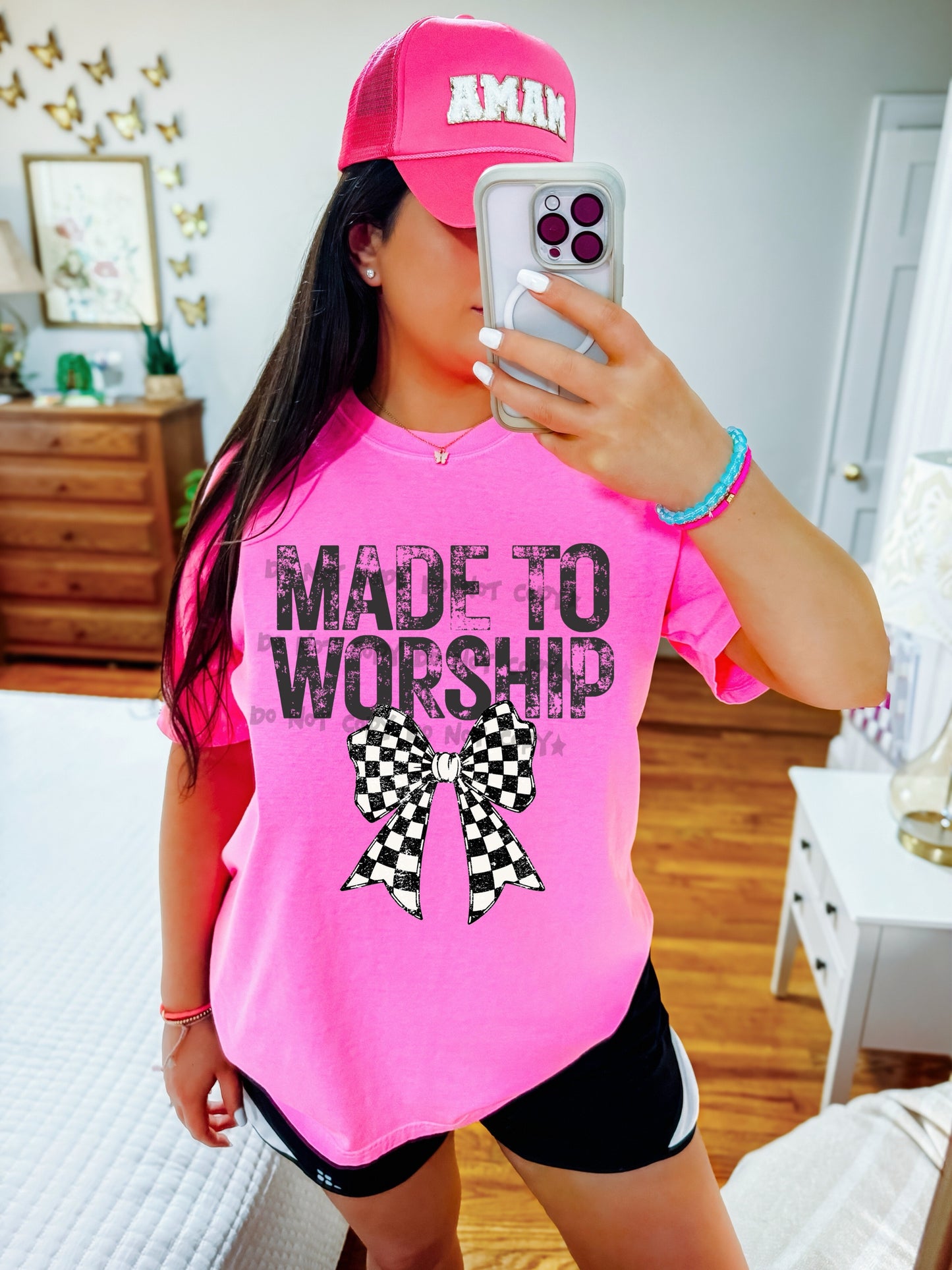 Made to worship distressed
(BLACK AND WHITE) - DTV&UV