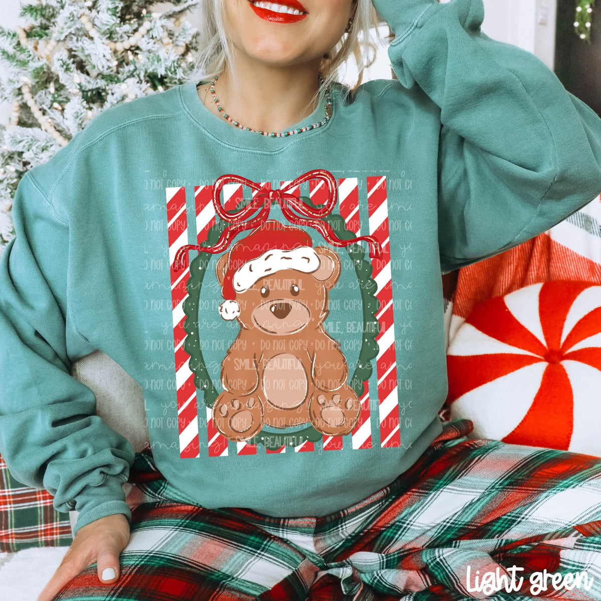 Bear frame red dot stripes -DTF