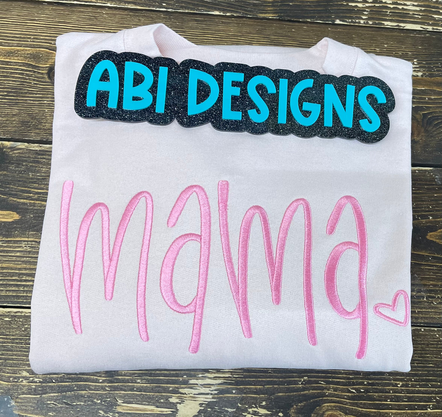 Mama with heart Embroidered Sweatshirt