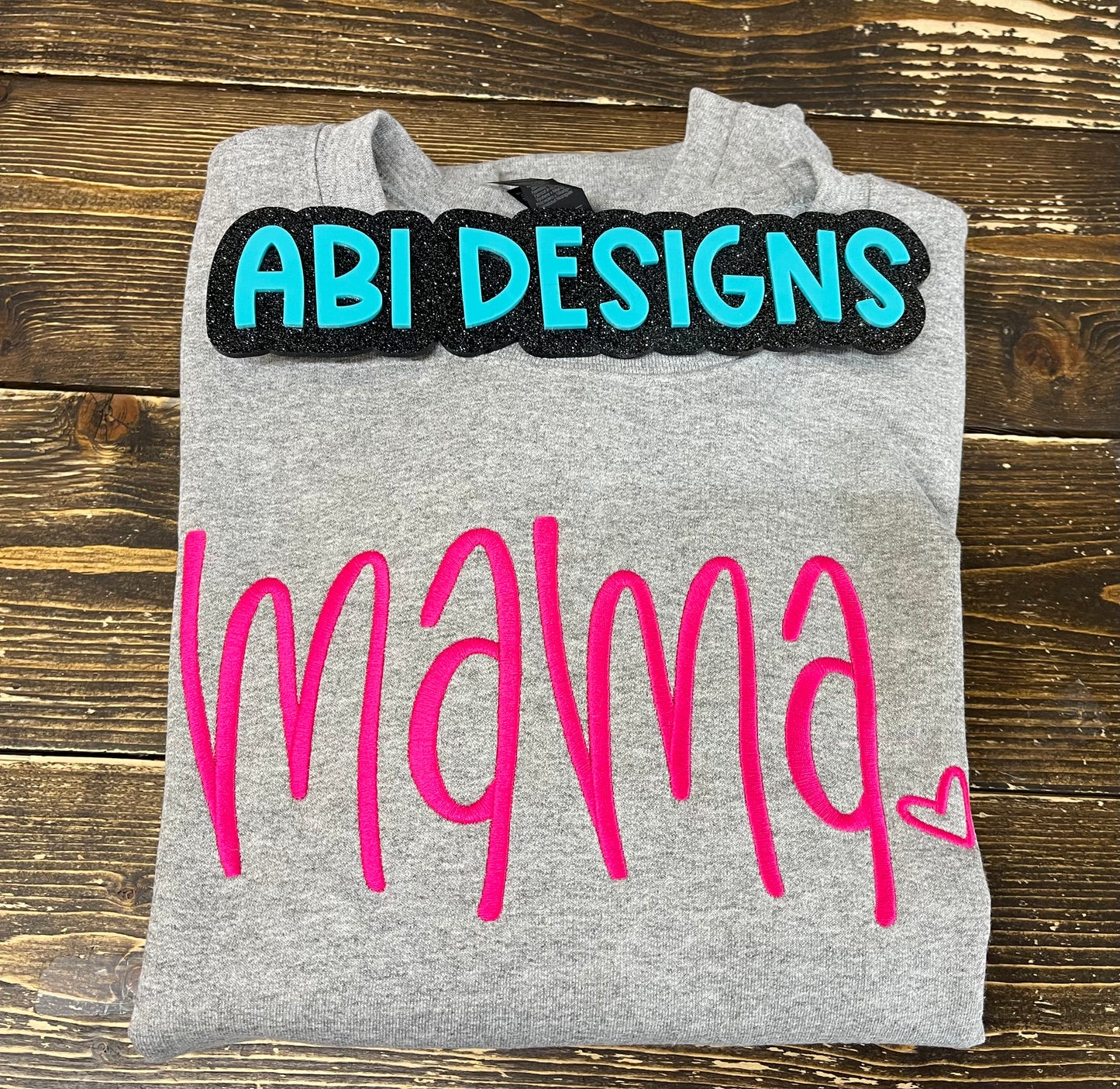 Mama with heart Embroidered Sweatshirt