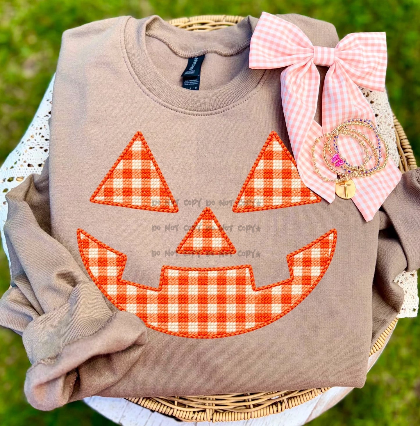 Orange gingham pumpkin face - DTF DEAL