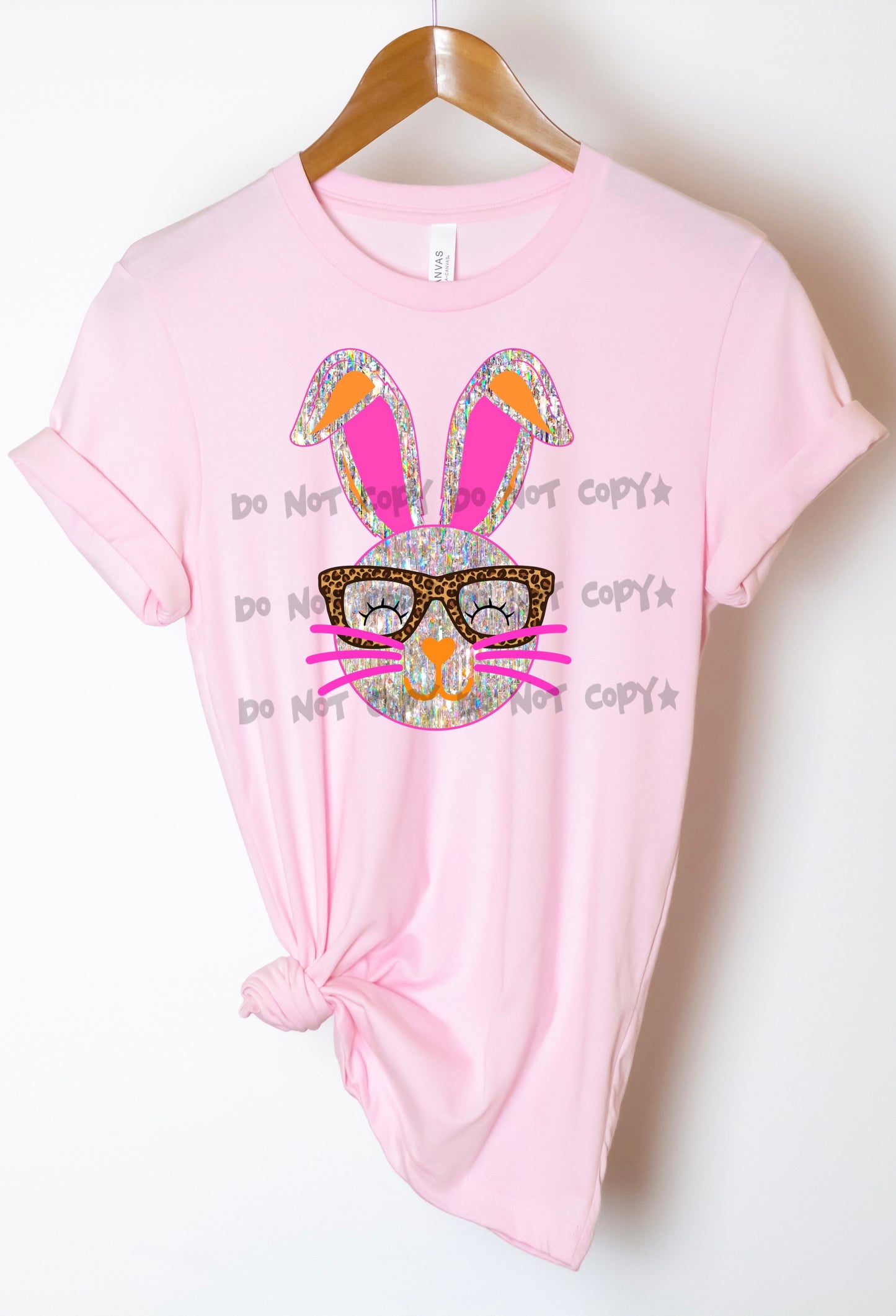 Shiny bunny with leopard glasses- DTF