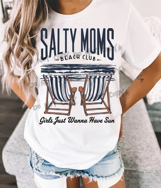 Salty Moms Beach Club -Girls just wanna have fun- DTF