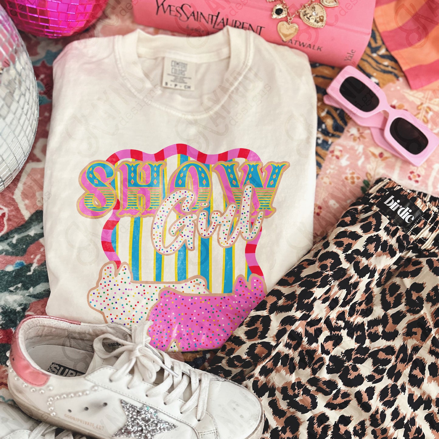 Show Girl Pig -DTF&UV