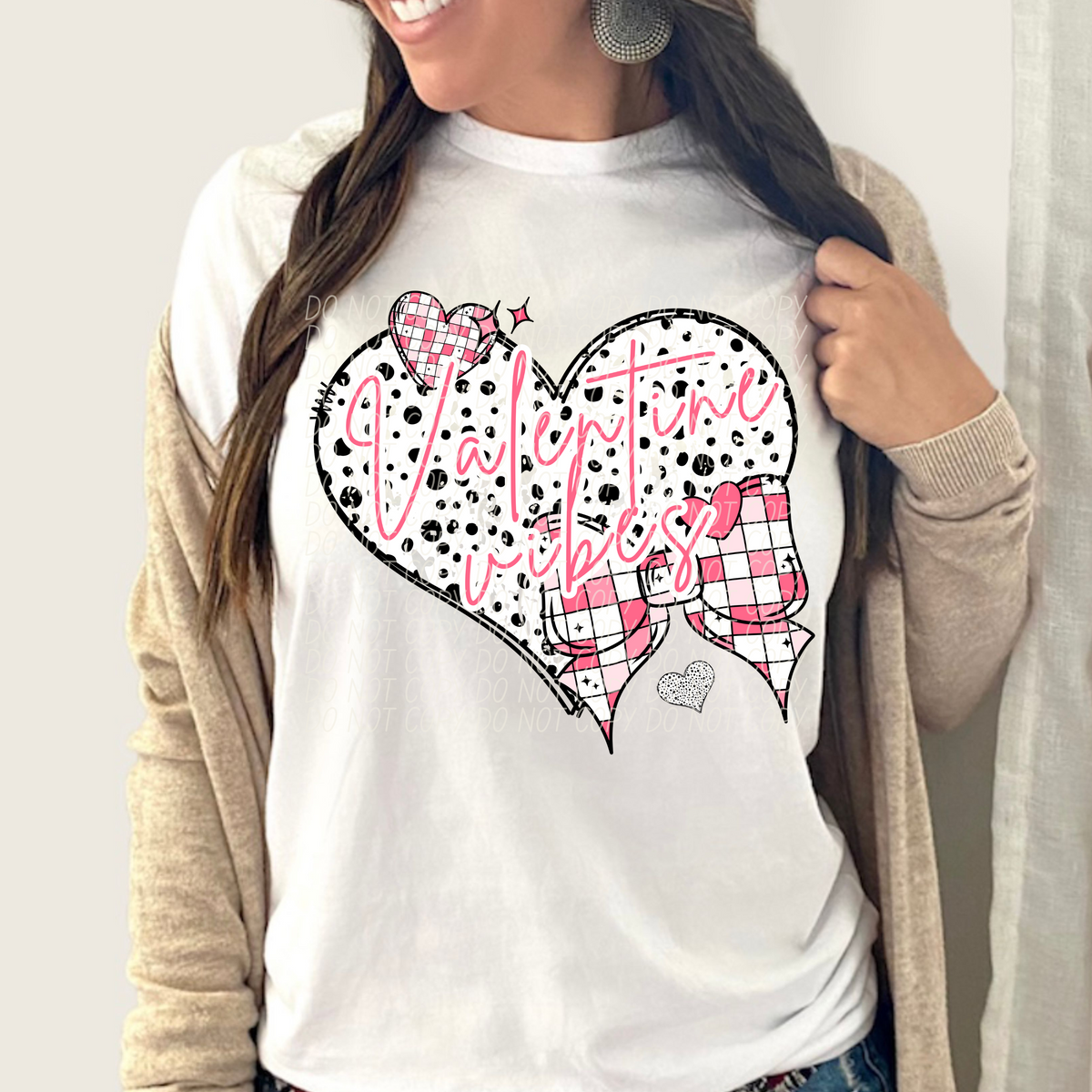 VALENTINE VIBES Lt Pink heart checkered bow-DTF