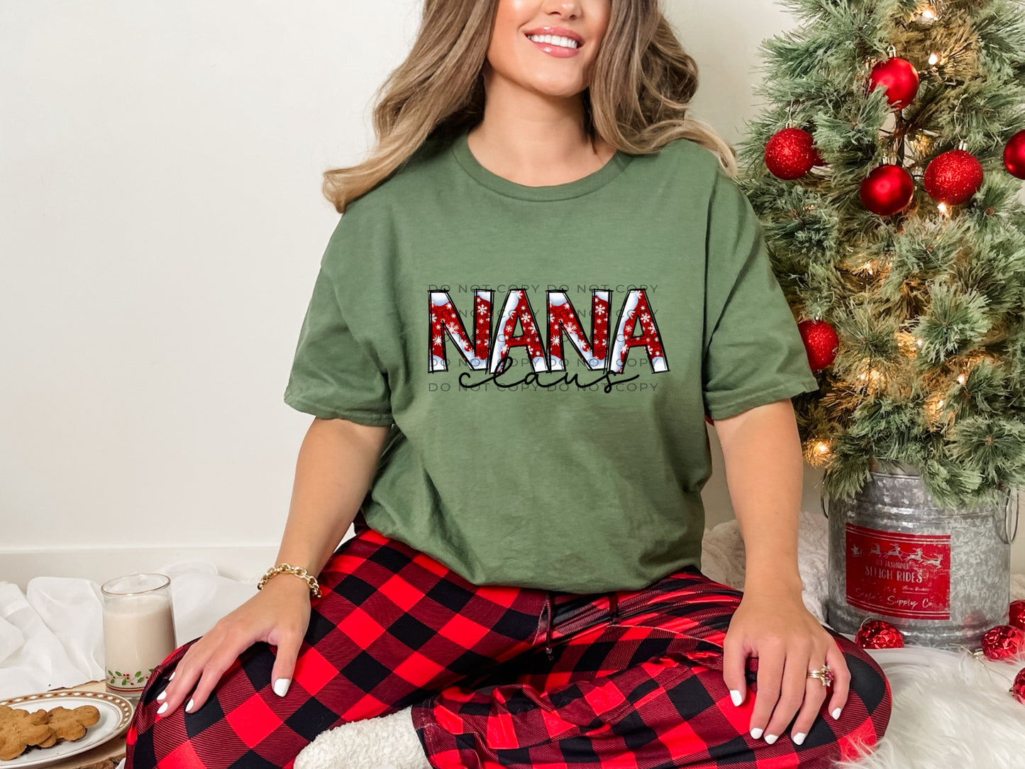 Nana Claus With Snowflakes - DTF