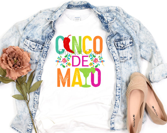 Cinco flowers on sides of de Mayo-DTF